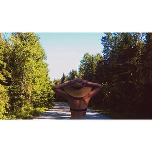 Meet your Posher, Lyz